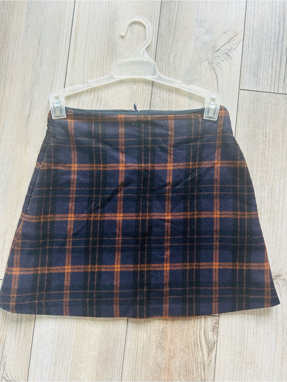 Wilfred Aritzia Navy & Orange Plaid Wool-Cashmere Mini Skirt with Pockets. Sz00
